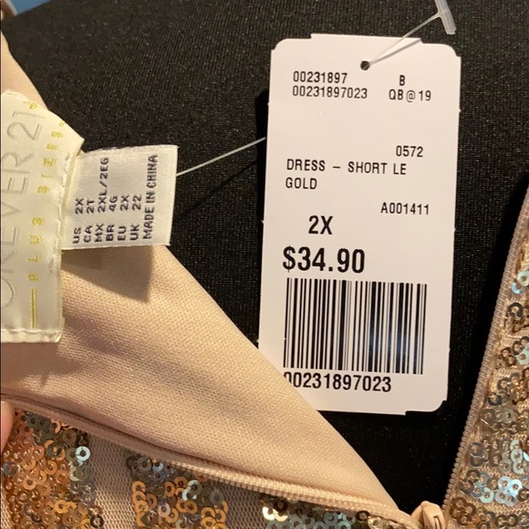 *SOLD* Sequined, fringe, gold party dress 2X - Picture 8 of 8